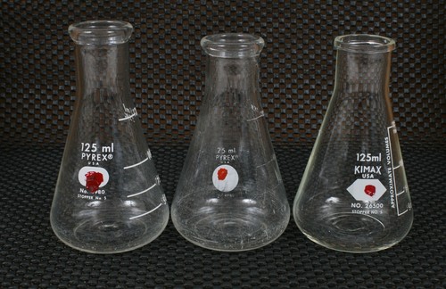 Pyrex glass graduated - pyrex,