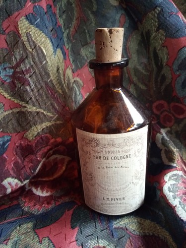 Flacon ancien parfum - -, de