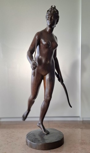 Statue sculpture bronze - statue,