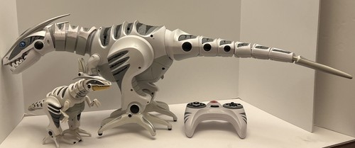 Rex radioshack roboraptors - radioshack,