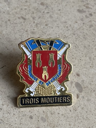 Pin courage devouement - et,