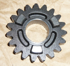 13262-0260 pignon de 3ème