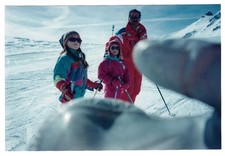 Famille ski neige gant flou