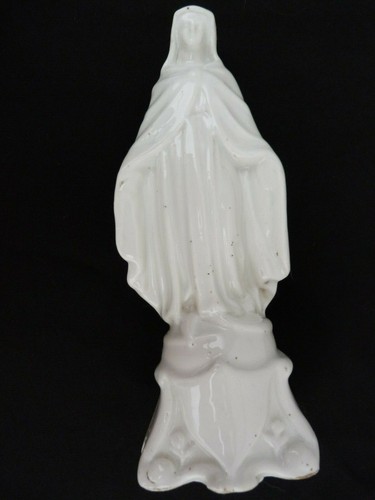Ancienne statuette faience