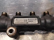 Rampe injection PEUGEOT 3008 1 PHASE 1 9654592680