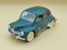 1/17 (no 1/18) Renault 4CV Vert 1954 Solido Prestige