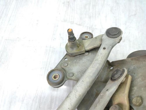Moteur essuie glace avant