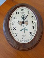 Ancienne Pendule Murale Trophy Quartz