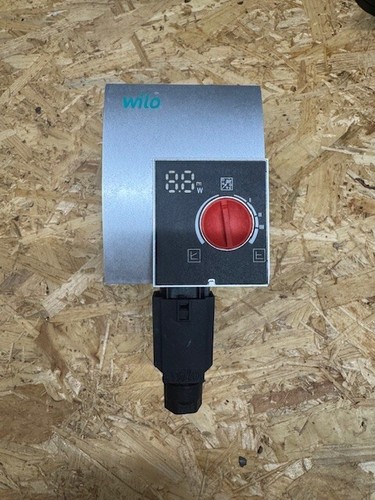 Circulateur pompe - circulateur, ou