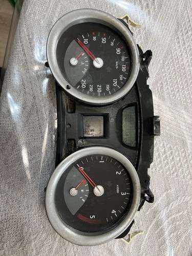 Loc compteur renault - b,