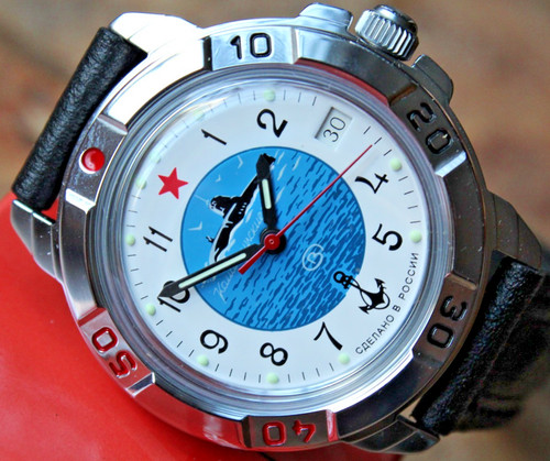 Montre bracelet mécanique - montre-bracelet,