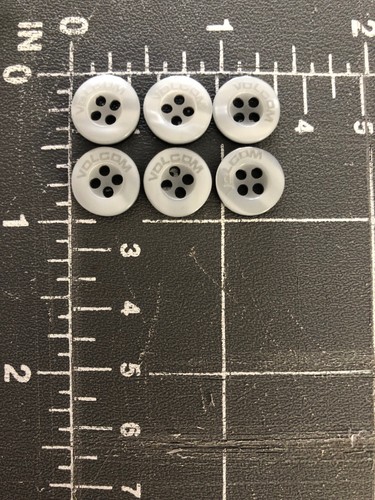 Volcom modtech logo boutons - modtech,