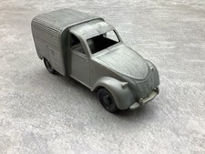 CITROËN 2CV Fourgonnette a Friction de fabrication CLÉ au 1/32eme référence 9