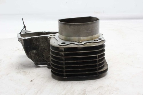 Cylindre chemise gauche piston