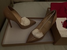 Nude/ Beige Christian