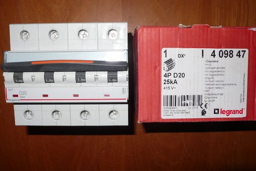 Disjoncteur tetrapolaire 20a - disjoncteur,