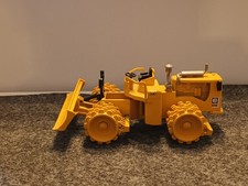 JOAL - ROULEAU COMPACTEUR CATERPILLAR 825B - ECHELLE 1/50