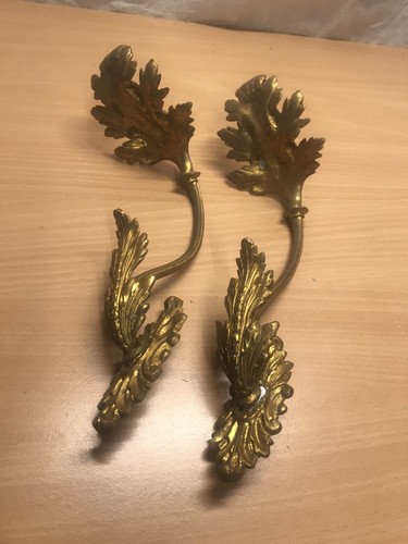 Deux jolies embrasses laiton - jolies,