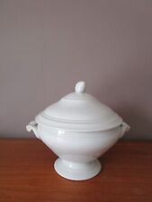 Soupière Blanche en terre de fer  Poignée pomme de pin