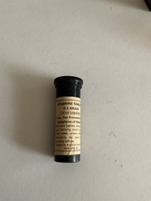 US WW2 VIAL ATABRINE RICHARD GREEN ORIGINAL - MEDICAL DEPARTMENT
