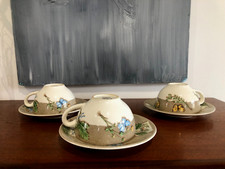 3 DÉJEUNERS EN FAÏENCE DE GIEN, Décor " IMAGES "  (Garanti lave-vaisselle)