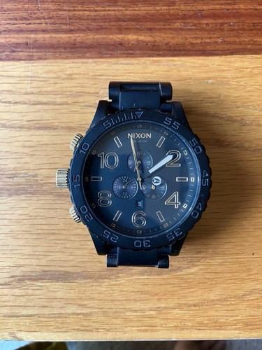 Nixon chronograph - 51,