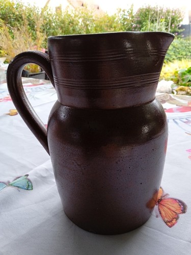 Pichet ancien pot - -pot, à