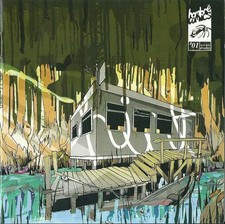 Portakabin Fever, Hint