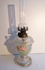 "Mini Lampe veilleuse à huile ou pétrole, verre pied balustre émaillé de fleurs