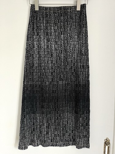 Pleats please issey miyake - please,