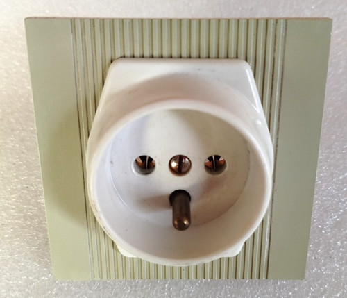 Legrand chambord prise t - prise, p+t