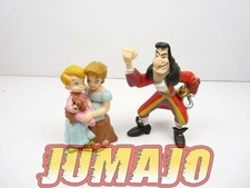 FIG63 lot 2 figurines PVC