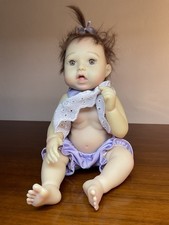 POUPÉE VINYLE TINY KIMMY « 