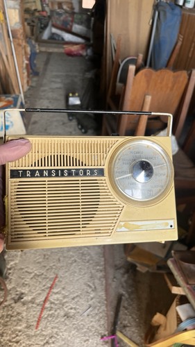 Ancien poste radio transistors - poste,