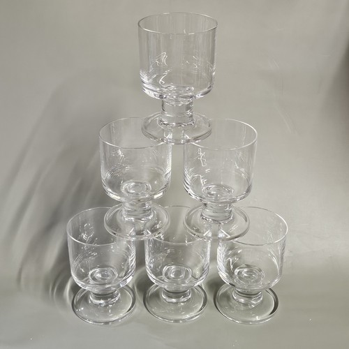 Lot grands verres à - 6,