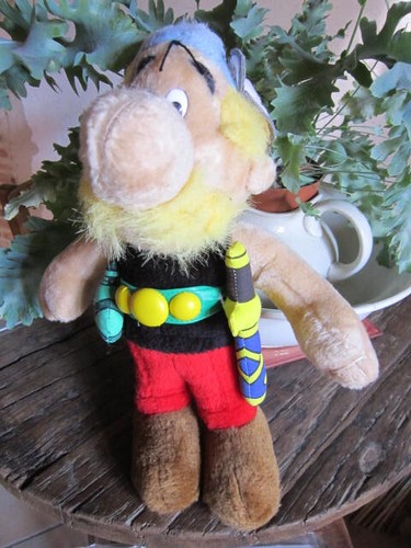 Peluche astérix 40cm michael - peluche,