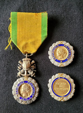 Lot Médaille Militaire broche Valeur Discipline 1870 1940 French Medals