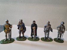  5 Soldats en plomb Moyen  