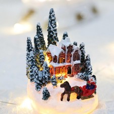 Village de neige de Noël illumine la maison miniature illuminée pour le