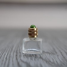 3 cm de haut, Petite bouteille en verre, miniature vide en verre transparente