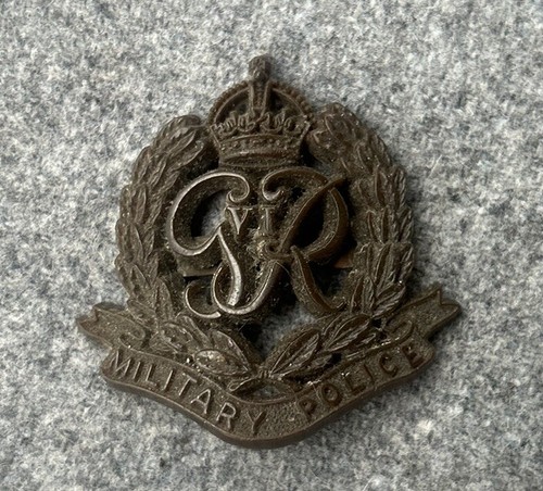 Insigne cap badge military - insigne,