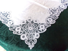 NAPPE  BRODEE MAIN  CLUNY RECT  135X170+ 6SERviettes  BLANC   ***