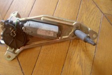 MOTEUR ESSUIE GLACE ARRIERE LAGUNA 2