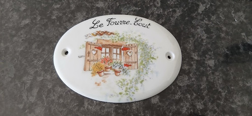 Jolie plaque porte ovale - porte, en