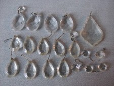 Lot de 20 anciennes pampilles de lustre montgolfière luminaire en verre P4