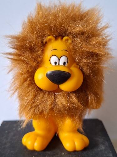 Mascotte ajena credit - ,