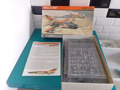 0104261 maquette avion 48 - maquette, 1/48
