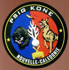 GENDARMERIE / PSIG KONE NOUVELLE  CALEDONIE - CHIEN - PVC