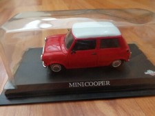 DEL PRADO 1/43 Mini Rouge