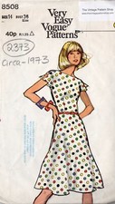 Patron De Couture Vintage Vogue De 1973 (B36″) Robe (2373) Vogue 8508